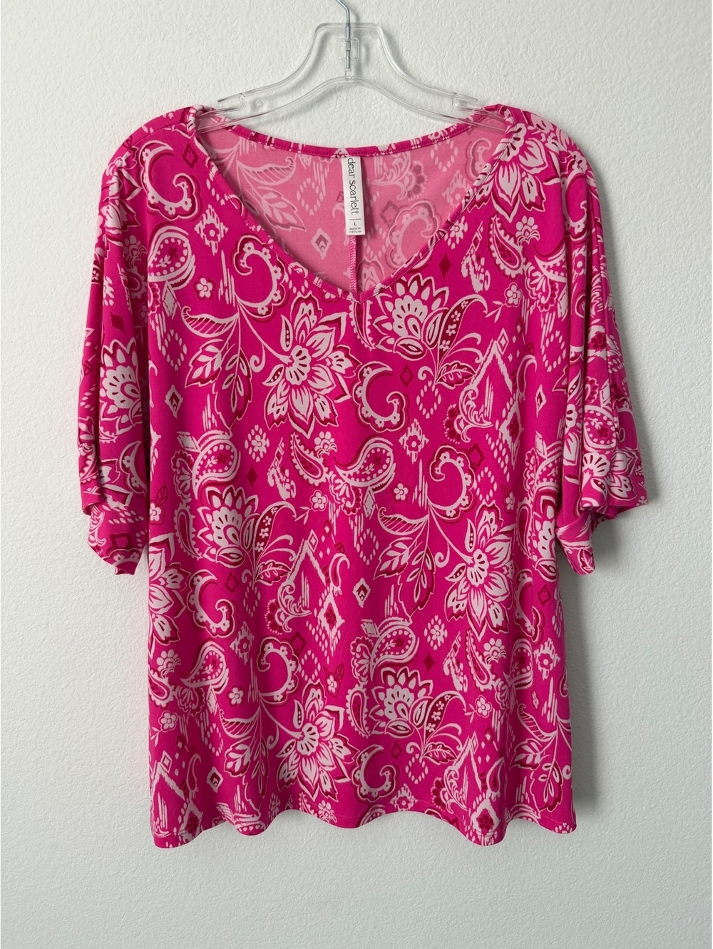 Dear Scarlett Pink/White Floral Dolman Short Sleeve V-Neck Blouse Women's Size L